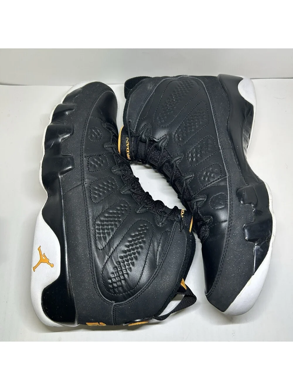 Air Jordan 9 Retro Citrus 2010 - Size 9.5 - (302370-004)